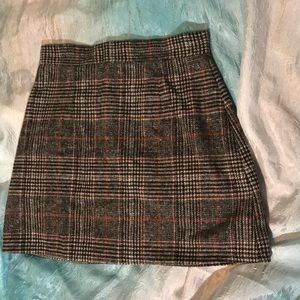 Plaid skirt!